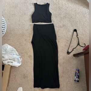 Black 2-Piece Skirt Set With Slit
